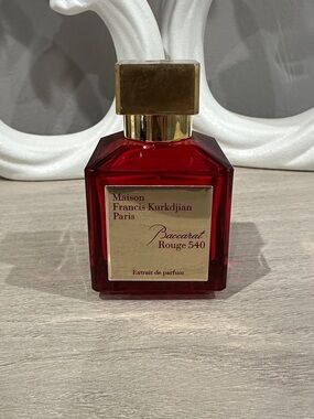 Maison Francis Kurkdjian Baccarat Rouge 540 Extrait -